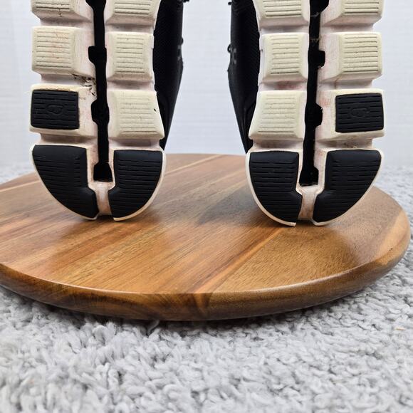 On Running Womens 9.5 Cloud 5 Black White Athletic Casual Gym Daily Running Shoe - Picture 10 of 12